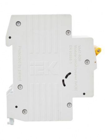 KARAT Автоматический выключатель ВА47-60M 3P C 2А 6кА IEK