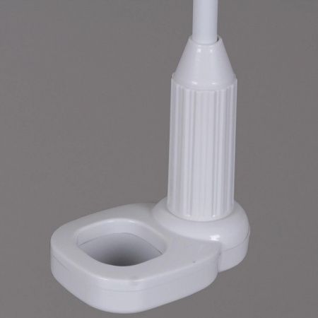 Настольная светодиодная лампа на струбцине Reluce 00821-0.7-01 WT