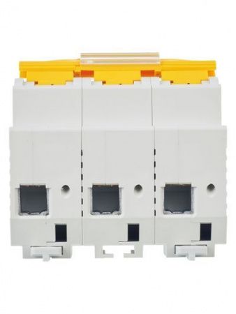 KARAT Автоматический выключатель ВА47-100 3P C 32А 10кА IEK